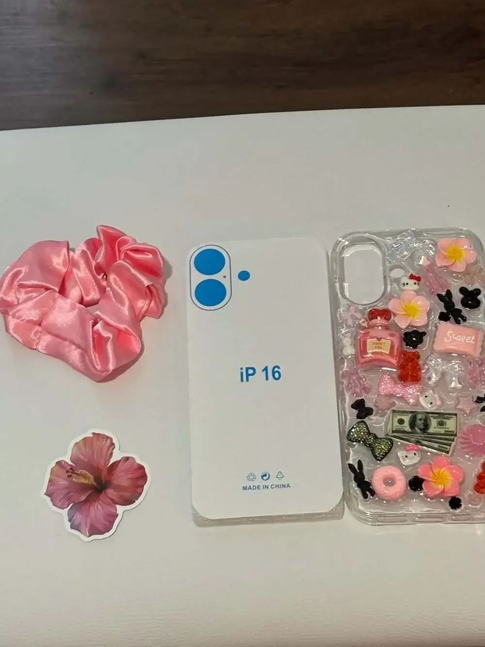 T&M_tinystore_ Custom Decoden Kawaii Charm iPhone 16 Case